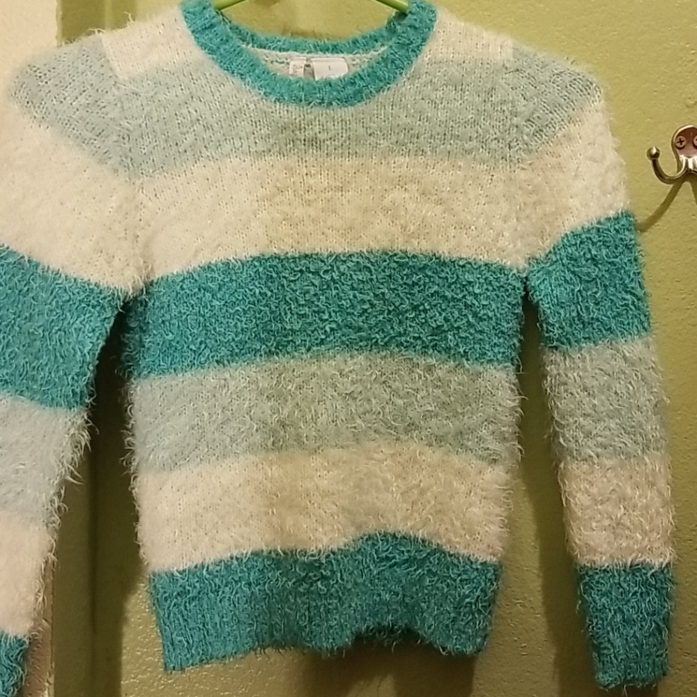 Chidrens sweater